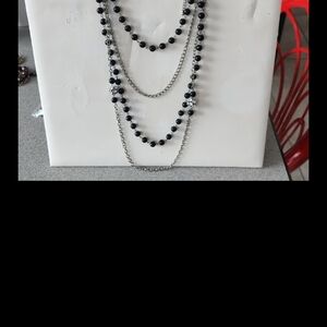 Source Unknown Black Beaded Necklace
